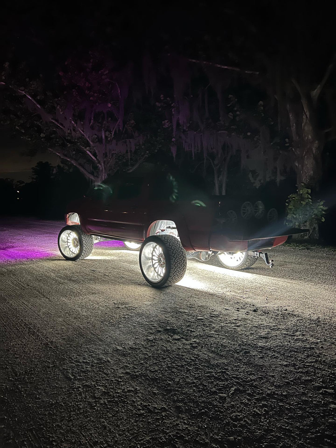 10 Row Extreme Series - Pure White Wheel Lights