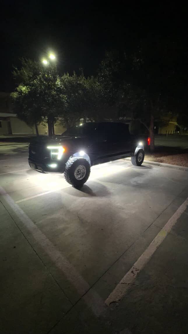120 LED Chip Pure White Rock Lights