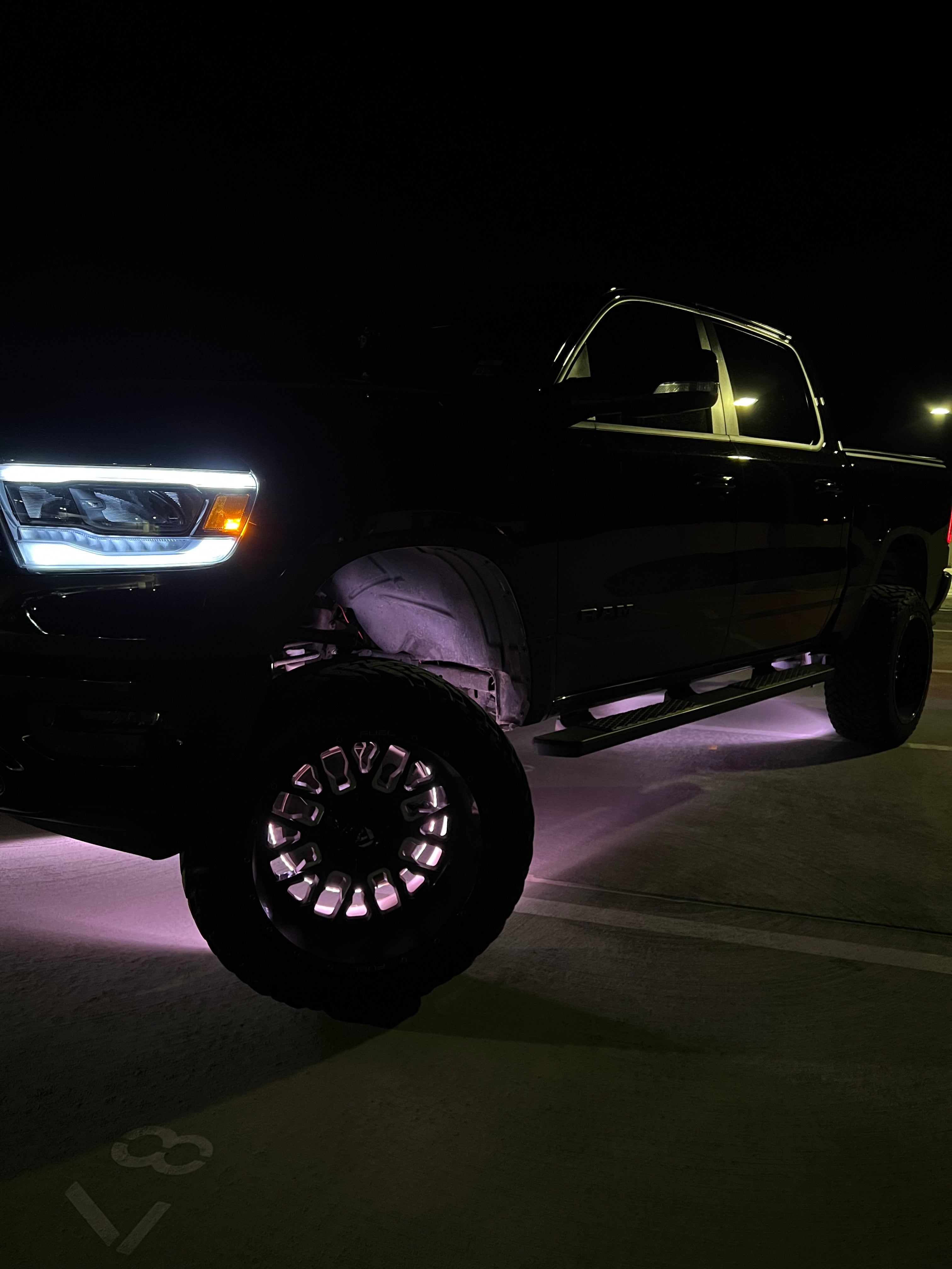 RGB+W LED Wheel Lights Dual / Quad Row – BlackFlagLighting